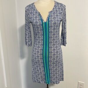 Blue and white 3/4 sleeve dress